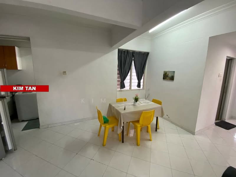 Kondominium untuk Disewa di University Heights - Kim Tan - Dining Room - PropertyGuru.com.my