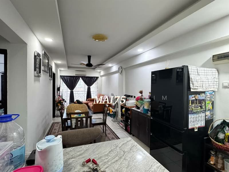 Condominium for Sale at Pelangi Damansara - Azli Ibrahim - Living Room - PropertyGuru.com.my