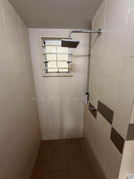 Pangsapuri untuk Disewa di Pangsapuri Seri Mutiara - Hamizah . - PropertyGuru.com.my