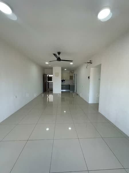 Apartment for Sale at The Park @ Mak Mandin - Bryan Teng - Living Room - PropertyGuru.com.my