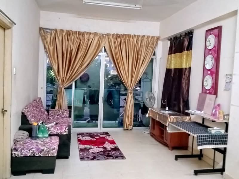 Pangsapuri untuk Dijual di Saujana Damai - Bryan Teng - Living Room - PropertyGuru.com.my