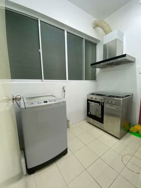 Kondominium untuk Disewa di The Oasis - Annie Tan - Kitchen - PropertyGuru.com.my