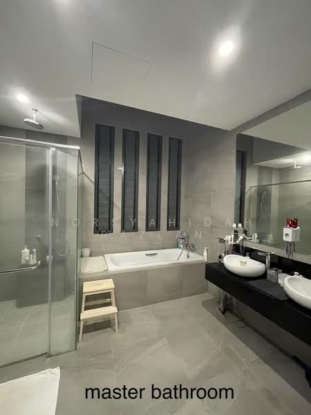 Semi-Detached House for Rent in Cyber 9 (Cyberjaya) - Norsyahidah Razlan - Bathroom - PropertyGuru.com.my