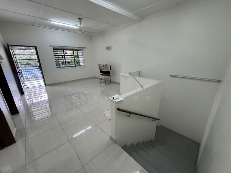 Townhouse for Rent in Bukit Gasing (Petaling Jaya) - Ivan Loo - Living Room - PropertyGuru.com.my