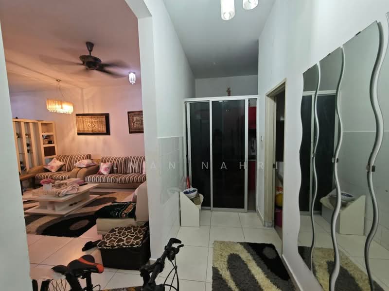 2-storey Terraced House for Sale in Presint 11 (Putrajaya) - Ilman Nahri - Living Room - PropertyGuru.com.my