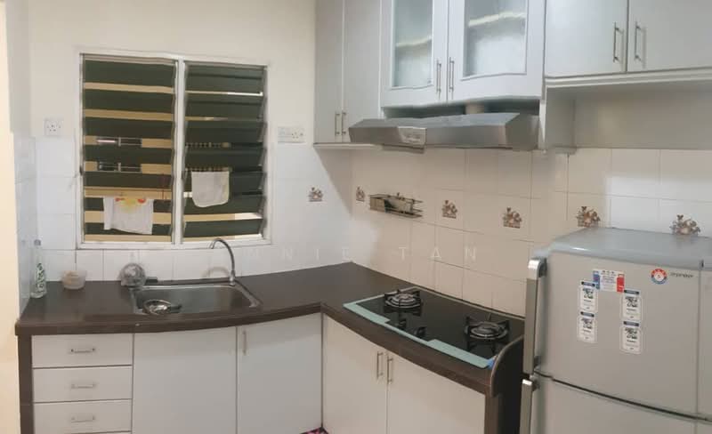 Kondominium untuk Disewa di Greenlane Park - Annie Tan - Kitchen - PropertyGuru.com.my