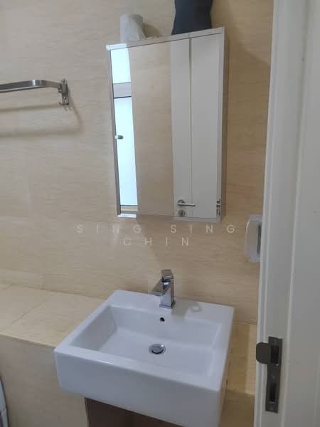 Servis Apartment untuk Disewa di TriTower Residence @ Johor Bahru Sentral - Sing Sing Chin - Bathroom - PropertyGuru.com.my