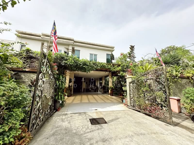 Semi-Detached House for Sale in SS4 (Petaling Jaya) - Muhammad Ridhwan Mohd Huzairi - Exterior - PropertyGuru.com.my