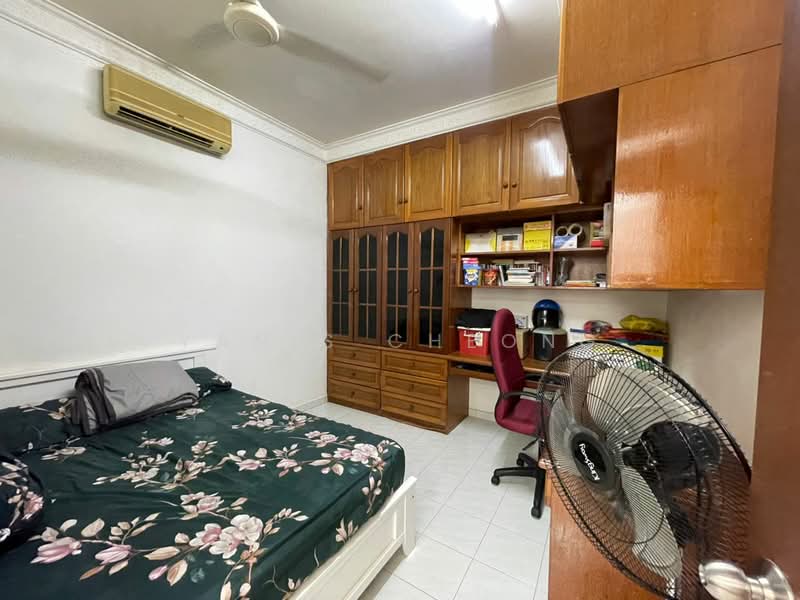 Rumah Teres 1 Tingkat untuk Dijual di Kepong (Selangor) - Yanis Cheong - Bedroom - PropertyGuru.com.my