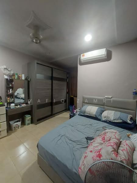 Semi-Detached House for Sale in Bandar Damansara Kuantan (Sungai Karang) - Syafiq Zamri - Bedroom - PropertyGuru.com.my