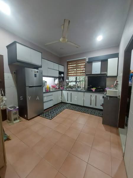 Semi-Detached House for Sale in Bandar Damansara Kuantan (Sungai Karang) - Syafiq Zamri - Kitchen - PropertyGuru.com.my