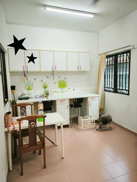 2-storey Terraced House for Rent in Taman Wawasan (Puchong) - Shannon Soo - Study - PropertyGuru.com.my