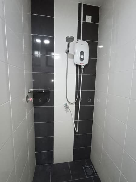 Servis Apartment untuk Disewa di Silk Sky - Steven Yong - Bathroom - PropertyGuru.com.my