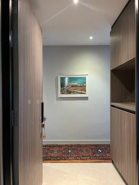 Servis Apartment untuk Dijual di Straits Residences - Bryan Teng - Entrance - PropertyGuru.com.my