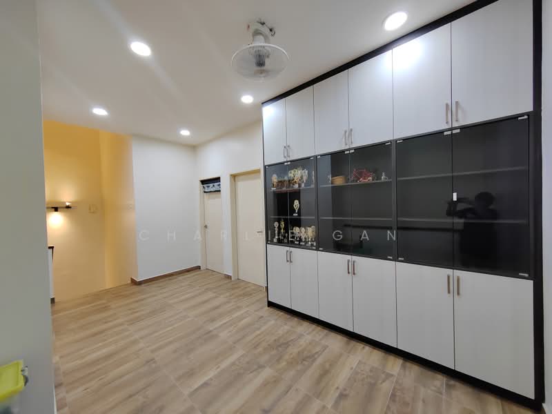 Rumah Teres 2 Tingkat untuk Dijual di Bandar Bukit Raja (Klang) - Charlie Gan - PropertyGuru.com.my