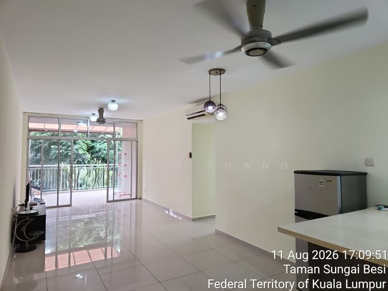 Kondominium untuk Disewa di Midfields - Austin Phang - Living Room - PropertyGuru.com.my