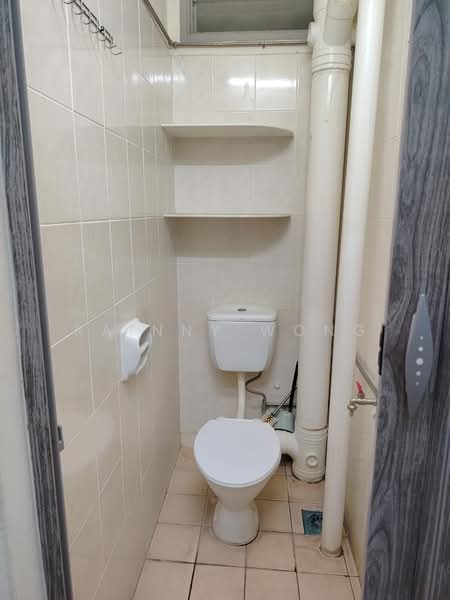 Apartment for Rent at Permai Jaya - Rainny Wong - Bathroom - PropertyGuru.com.my