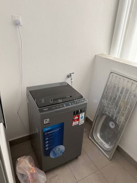Servis Apartment untuk Disewa di Nexus @ Kajang Station (Tower B) - Lisun Wong - Balcony - PropertyGuru.com.my