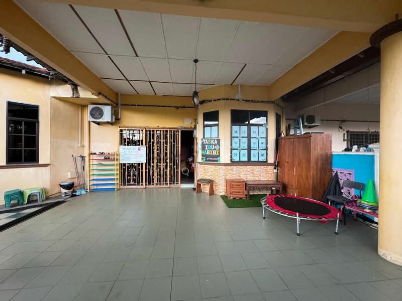 1-storey Terraced House for Sale in Taman Pandan Damai (Kuantan) - Syafiq Zamri - Exterior - PropertyGuru.com.my