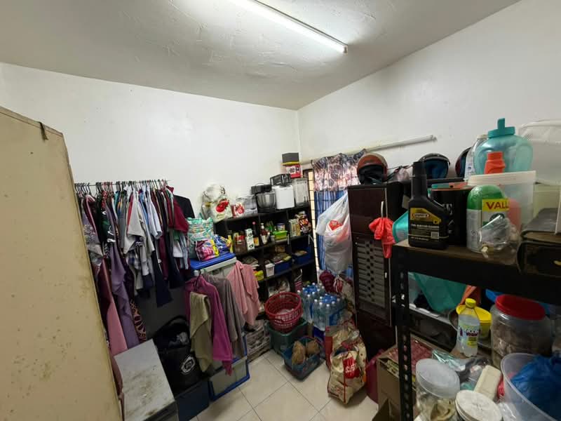 Rumah Teres 2 Tingkat untuk Dijual di Bandar Country Homes (Rawang) - Kelvin . - Interior - PropertyGuru.com.my