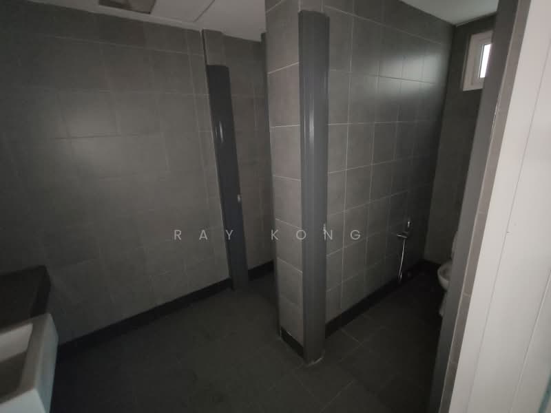Pejabat Runcit untuk Disewa di Jalan Kuching (Kuala Lumpur) - Ray Kong - Bathroom - PropertyGuru.com.my