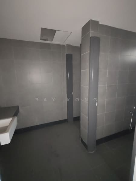 Pejabat Runcit untuk Disewa di Jalan Kuching (Kuala Lumpur) - Ray Kong - Bathroom - PropertyGuru.com.my