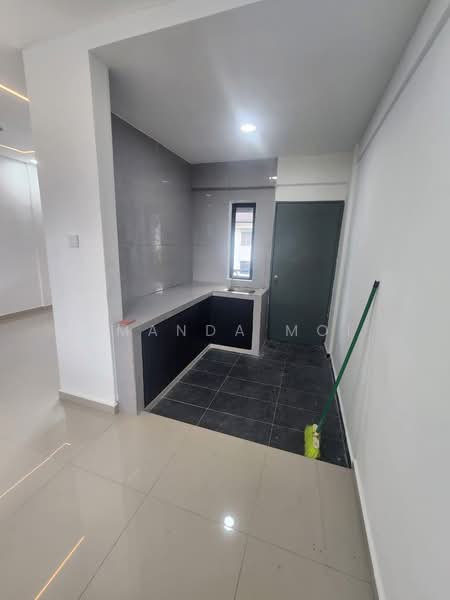 Flat for Sale at Taman Molek - Amanda Moi - PropertyGuru.com.my