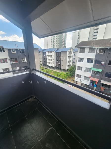 Flat for Sale at Taman Molek - Amanda Moi - PropertyGuru.com.my