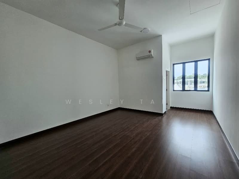 Semi-Detached House for Sale in Taman Temiang Permai (Muar) - Wesley Tan - Living Room - PropertyGuru.com.my