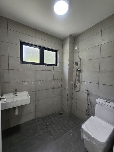 Semi-Detached House for Sale in Taman Temiang Permai (Muar) - Wesley Tan - Bathroom - PropertyGuru.com.my
