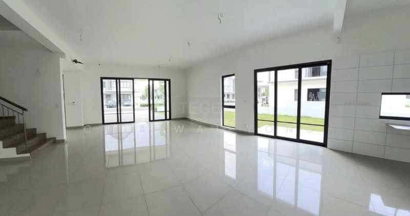 Semi-Detached House for Sale in Kota Kemuning (Shah Alam) - Chia Wai Yong - Living Room - PropertyGuru.com.my
