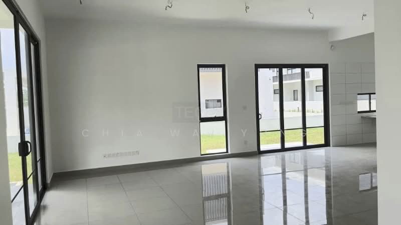 Semi-Detached House for Sale in Kota Kemuning (Shah Alam) - Chia Wai Yong - Living Room - PropertyGuru.com.my