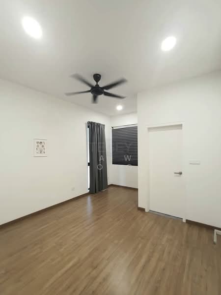 Semi-Detached House for Sale in Kota Kemuning (Shah Alam) - Chia Wai Yong - Bedroom - PropertyGuru.com.my