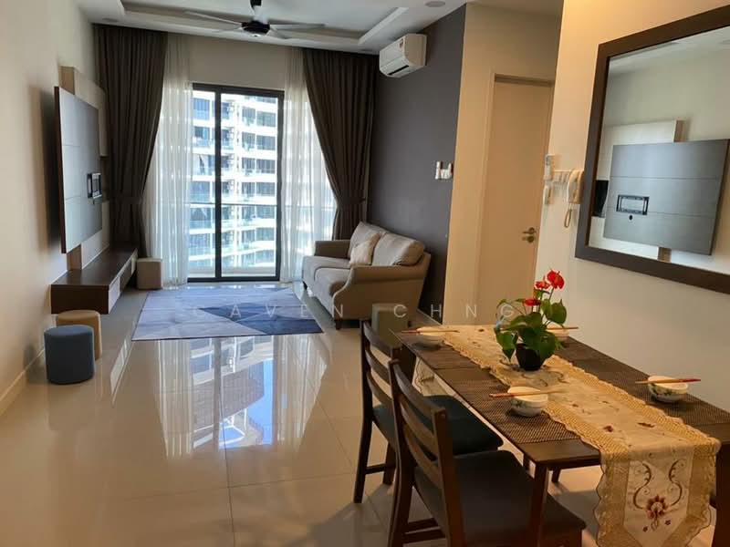 Servis Apartment untuk Dijual di South View - Caven Chng - Living Room - PropertyGuru.com.my