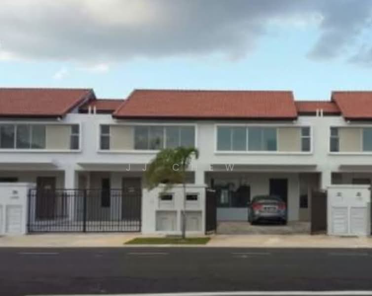 2-storey Terraced House for Sale in Bandar Kinrara (Selangor) - JJ Chew - Exterior - PropertyGuru.com.my