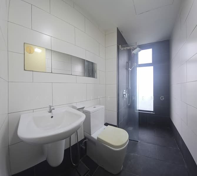 Service Residence for Rent at Univ 360 Place - Jacqueline Zheng - Bathroom - PropertyGuru.com.my