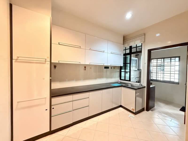2-storey Terraced House for Sale in Taman Pelangi Indah (Ulu Tiram) - Yik Tat - PropertyGuru.com.my