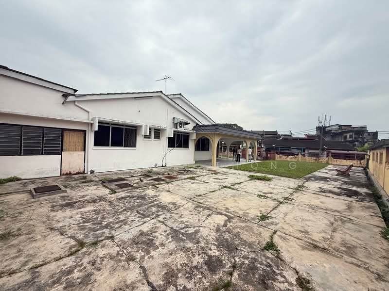 Semi-Detached House for Sale in Kampung Sungai Terap (Batu Gajah) - Ainsley Thong - Exterior - PropertyGuru.com.my