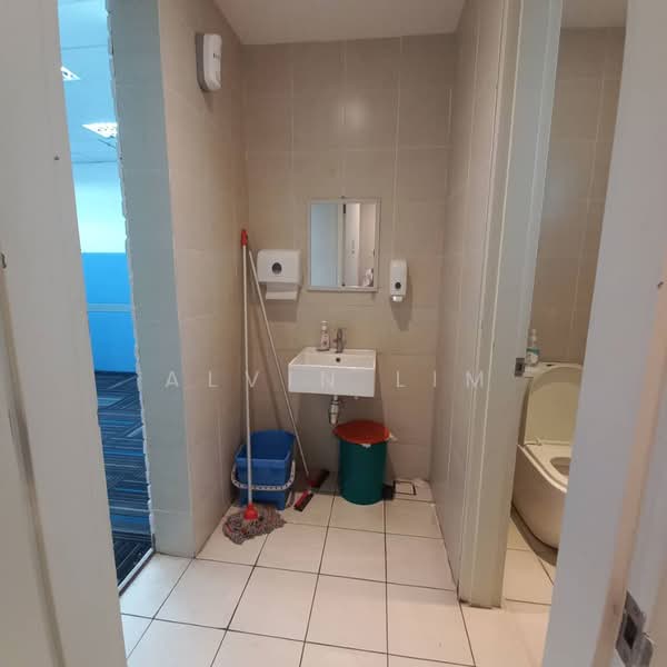 Pejabat untuk Dijual di Bandar Sunway (Sunway) - Alvin Lim - Bathroom - PropertyGuru.com.my