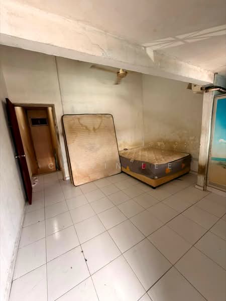 2-storey Terraced House for Sale in Taman Desa Cemerlang (Ulu Tiram) - Calvin Lee - PropertyGuru.com.my