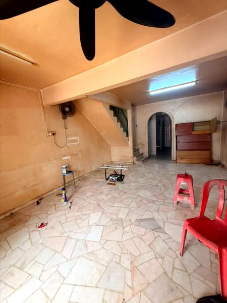2-storey Terraced House for Sale in Taman Desa Cemerlang (Ulu Tiram) - Calvin Lee - PropertyGuru.com.my