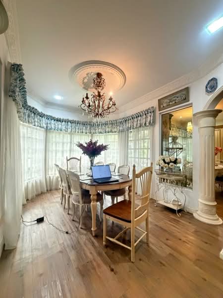 Rumah Berkembar untuk Dijual di Kota Emerald (Rawang) - Kelvin . - Dining Room - PropertyGuru.com.my