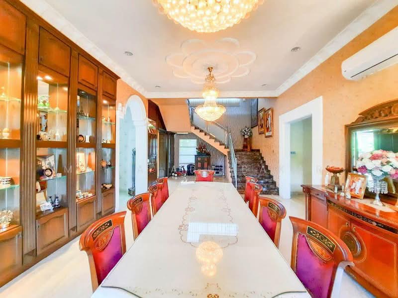 Bungalow for Sale in Ampang (Kuala Lumpur) - Maria Abu Bakar - Dining Room - PropertyGuru.com.my