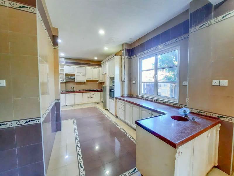 Bungalow for Sale in Ampang (Kuala Lumpur) - Maria Abu Bakar - Kitchen - PropertyGuru.com.my