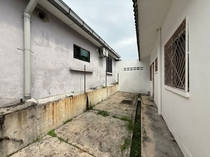 Semi-Detached House for Sale in Kampung Sungai Terap (Batu Gajah) - Ainsley Thong - Exterior - PropertyGuru.com.my