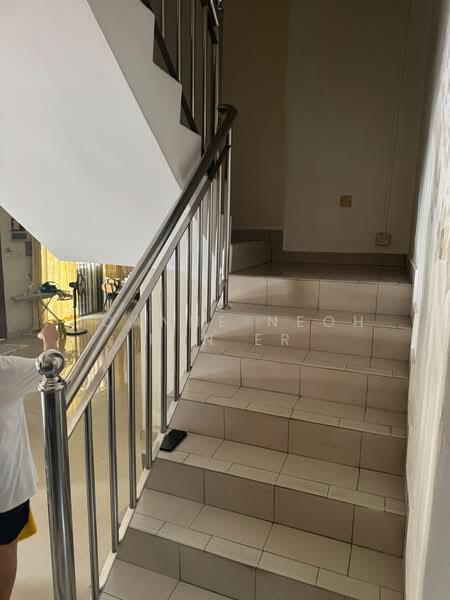 Rumah Teres 2 Tingkat untuk Dijual di Taman Putra Indah (Seri Kembangan) - JOANNE NEOH MIN ER - Interior - PropertyGuru.com.my