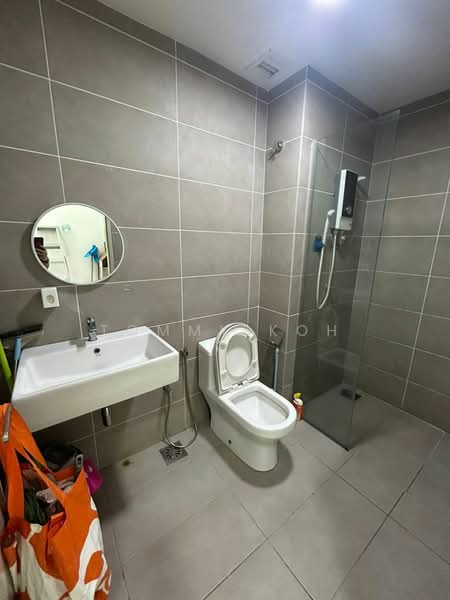 Servis Apartment untuk Disewa di D'sara Sentral - Tommy Koh - Second Bathroom - PropertyGuru.com.my