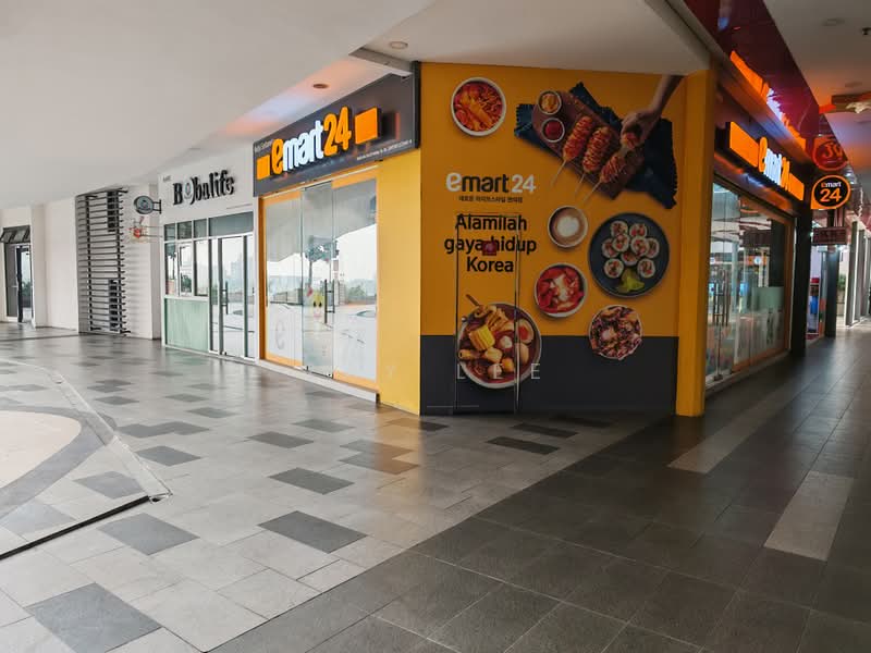 Servis Apartment untuk Disewa di BeCentral @ i-City - Ray Lee - Exterior - PropertyGuru.com.my
