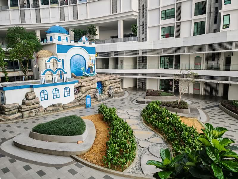 Servis Apartment untuk Disewa di BeCentral @ i-City - Ray Lee - Exterior - PropertyGuru.com.my