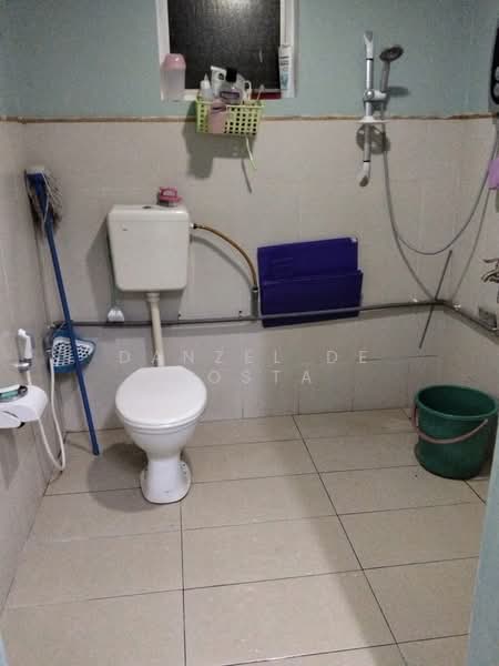 Rumah Teres 1 Tingkat untuk Dijual di Taman Klang Jaya (Klang) - Danzel De Costa - Bathroom - PropertyGuru.com.my